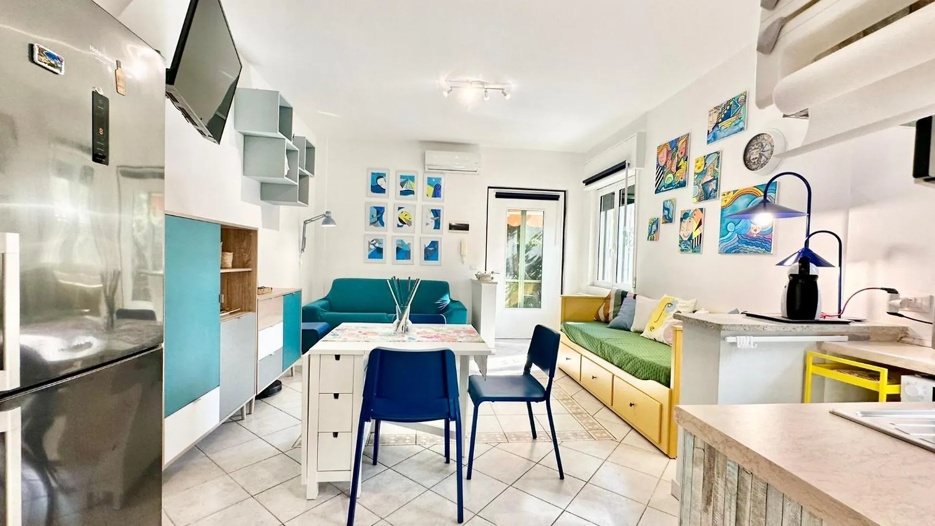 Apartment Hostdomus - Casetta Bouganville Borgio Verezzi Italy