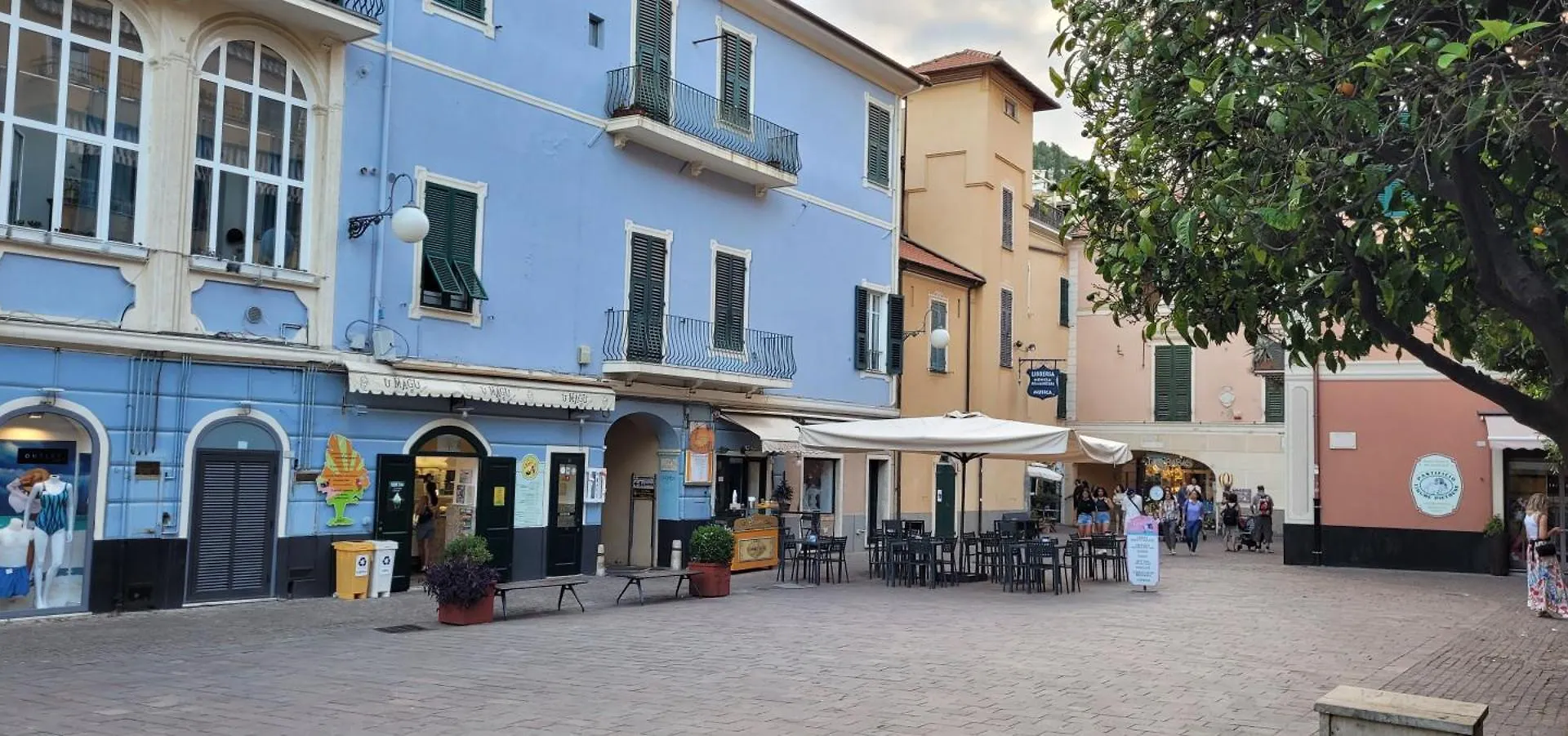 Hostdomus - Casetta Bouganville Borgio Verezzi Apartment